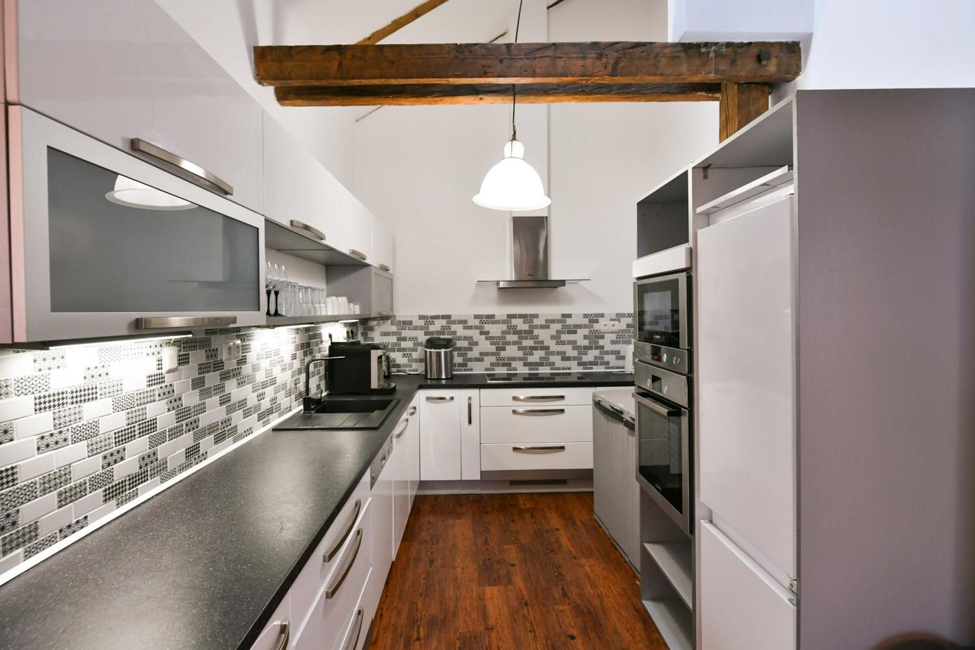 Amazing Charles Bridge Apartment Praha Eksteriør bilde